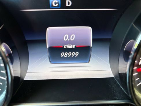 Used 2017 Mercedes-Benz E 300 image 19