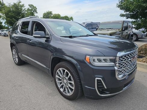 Used 2022 GMC Acadia Denali w/ Denali Ultimate Package AWD/4WD image 2