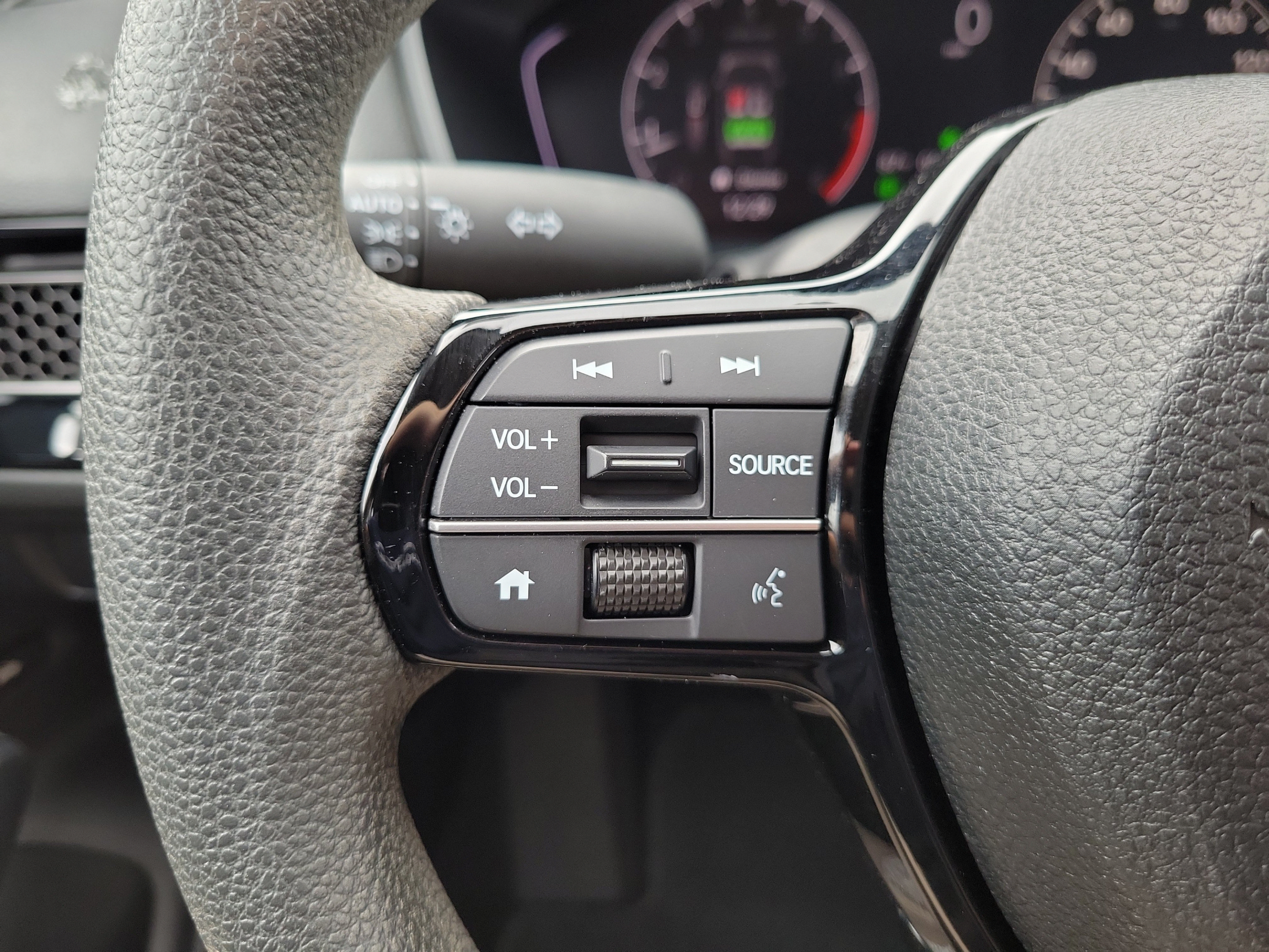 Used 2024 Honda Civic LX image 27