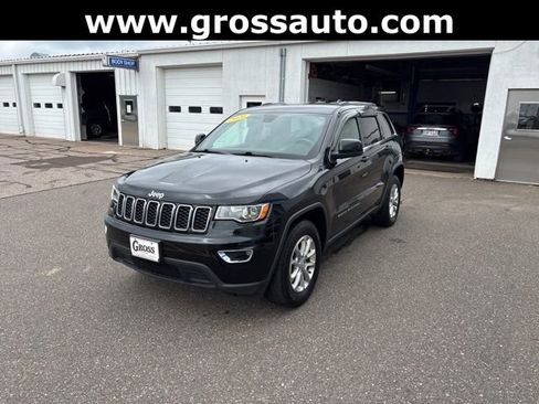 Used 2021 Jeep Grand Cherokee Laredo X image 4