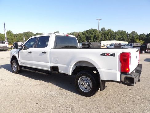 Used 2024 Ford F350 XL w/ XL Driver Assist Package AWD/4WD image 4