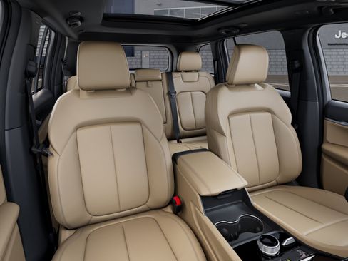 New 2026 Jeep Grand Cherokee Limited AWD/4WD image 42