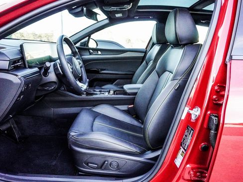 Used 2025 Kia K5 GT image 32