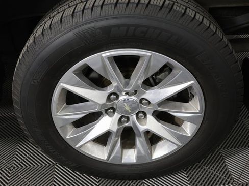 Used 2019 Chevrolet Silverado 1500 LTZ image 22