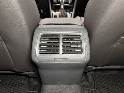 Used 2019 Volkswagen GTI Autobahn image 41