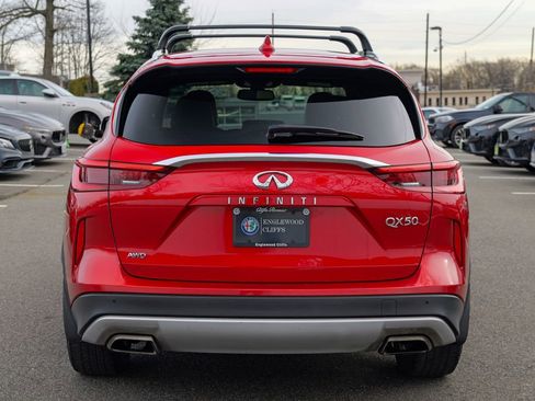Used 2019 INFINITI QX50 Essential w/ Sensory Package image 6