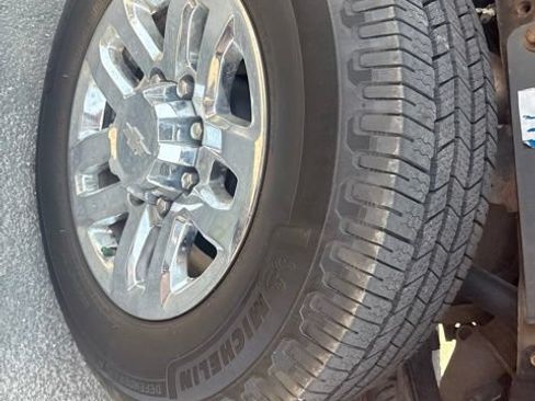 Used 2019 Chevrolet Silverado 3500 LTZ w/ Duramax Plus Package AWD/4WD image 10
