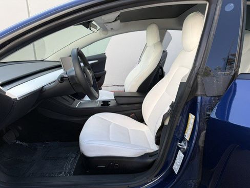 Used 2022 Tesla Model 3 Long Range AWD/4WD image 11
