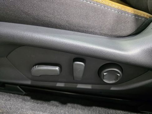 Certified 2025 Subaru Crosstrek 2.5i Sport image 14