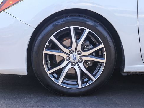 Used 2018 Subaru Impreza 2.0i Limited AWD/4WD image 10