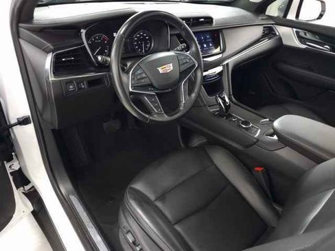 Used 2021 Cadillac XT5 Premium Luxury w/ LPO, Floor Liner Package image 20