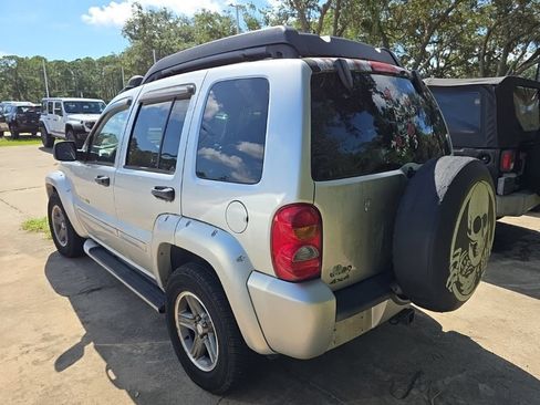 Used 2003 Jeep Liberty Renegade AWD/4WD image 4