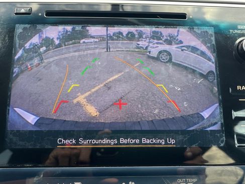 Used 2018 Subaru Outback 2.5i Premium AWD/4WD image 12