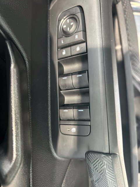 Used 2024 Toyota Tacoma SR AWD/4WD image 9