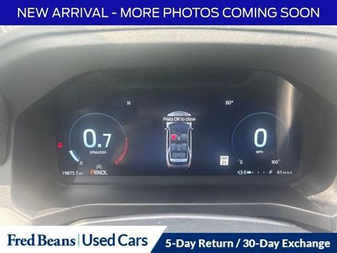 Used 2025 Ford Explorer Active AWD/4WD image 13