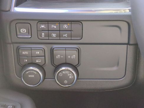 New 2026 Chevrolet Tahoe LS w/ LPO, Dark Essentials Package image 18