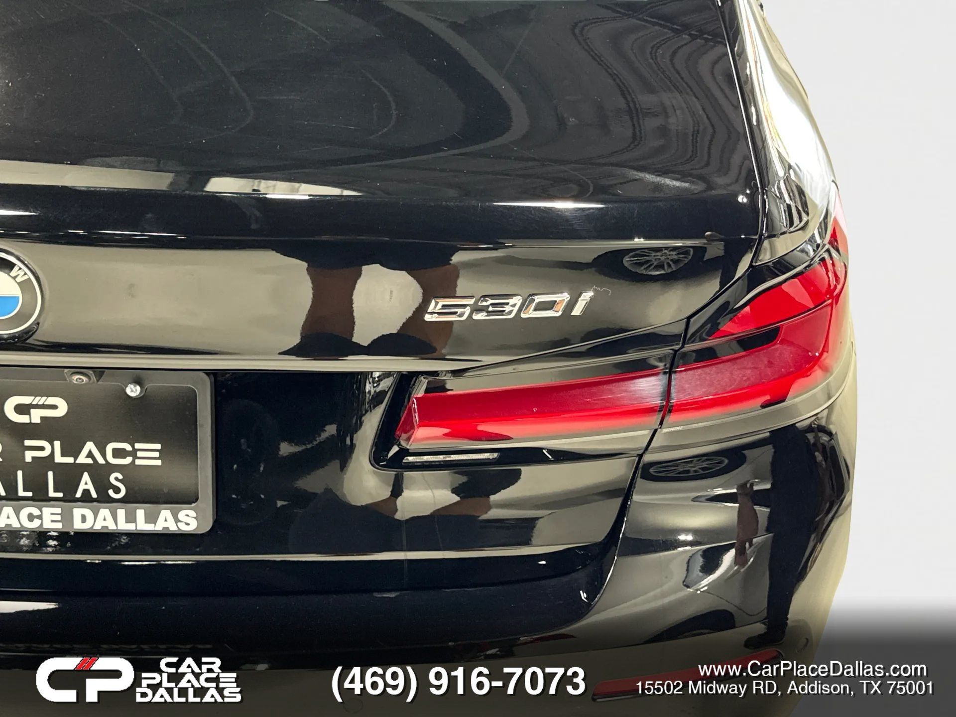 Used 2023 BMW 530i w/ Premium Package RWD image 21