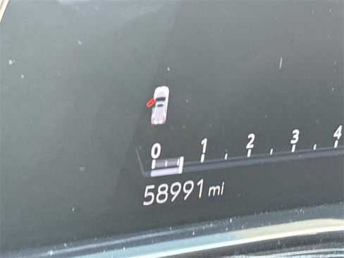 Used 2023 Cadillac Escalade ESV Sport image 11