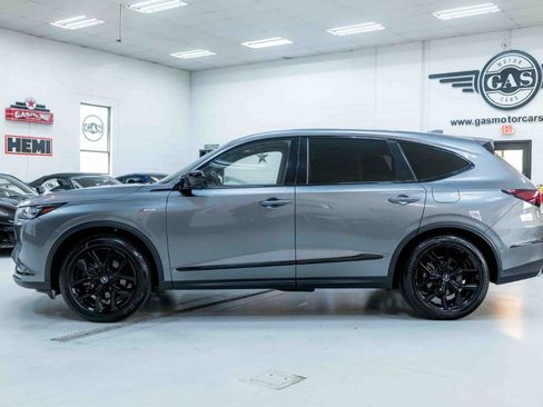 Used 2023 Acura MDX A-Spec image 10
