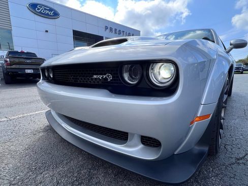 Used 2020 Dodge Challenger SRT Hellcat Redeye RWD image 9