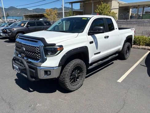Certified 2021 Toyota Tundra SR5 w/ TRD Off-Road Package AWD/4WD image 4