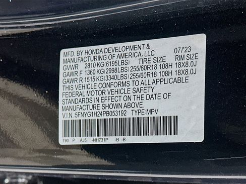 Used 2023 Honda Pilot LX image 12