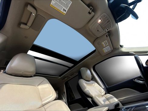 Used 2022 Lincoln Navigator Reserve image 14
