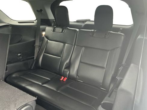 Used 2023 Ford Explorer XLT w/ Equipment Group 202A AWD/4WD image 21