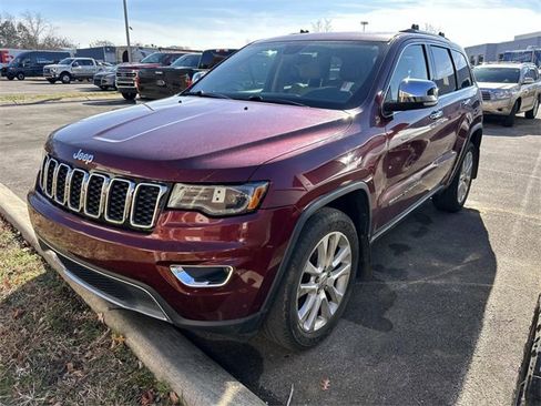 Used 2017 Jeep Grand Cherokee Limited w/ Luxury Group II image 1