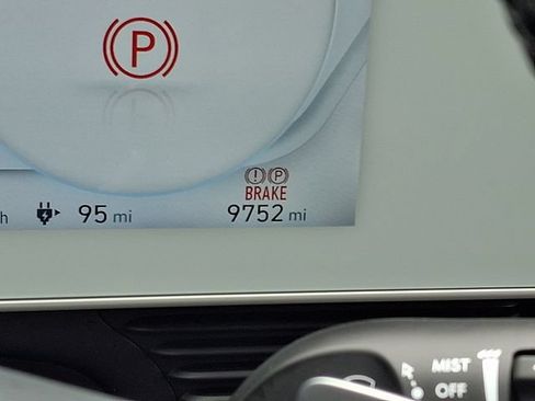 Used 2024 Hyundai Ioniq 5 SEL RWD image 20