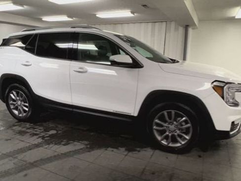 Certified 2023 GMC Terrain SLT w/ Tech Package image 2