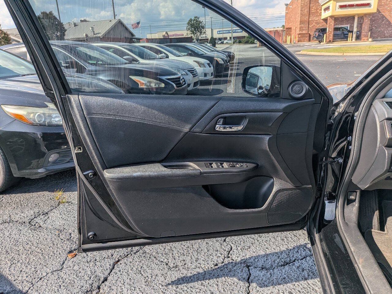 Used 2013 Honda Accord EX image 26