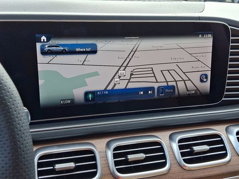 New 2026 Mercedes-Benz GLS 450 4MATIC image 11