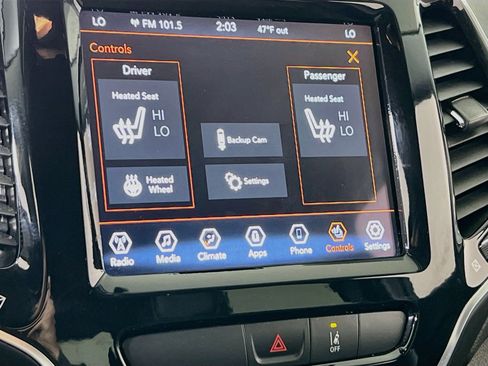 Used 2022 Jeep Cherokee Limited image 19