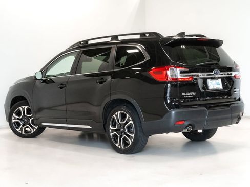 Used 2023 Subaru Ascent Limited w/ Technology Package AWD/4WD image 29