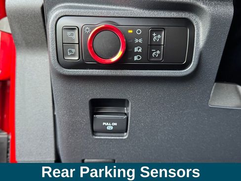 Used 2024 Ford Bronco Badlands image 18