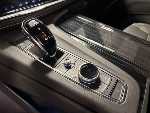 Used 2024 Cadillac Escalade Sport image 45