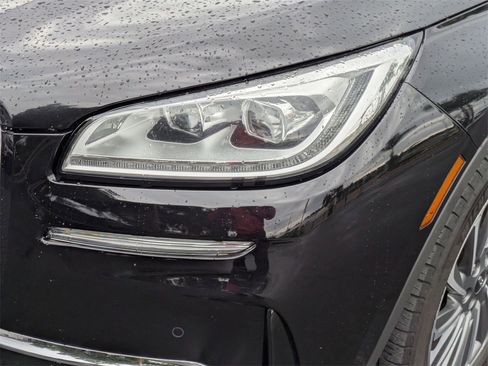 Used 2024 Lincoln Corsair Reserve w/ Equipment Group 201A image 11