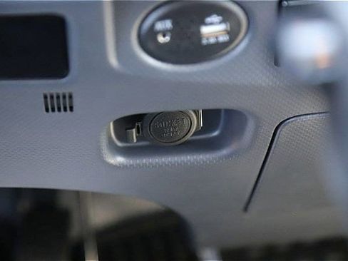 New 2025 Chevrolet Low Cab Forward image 21