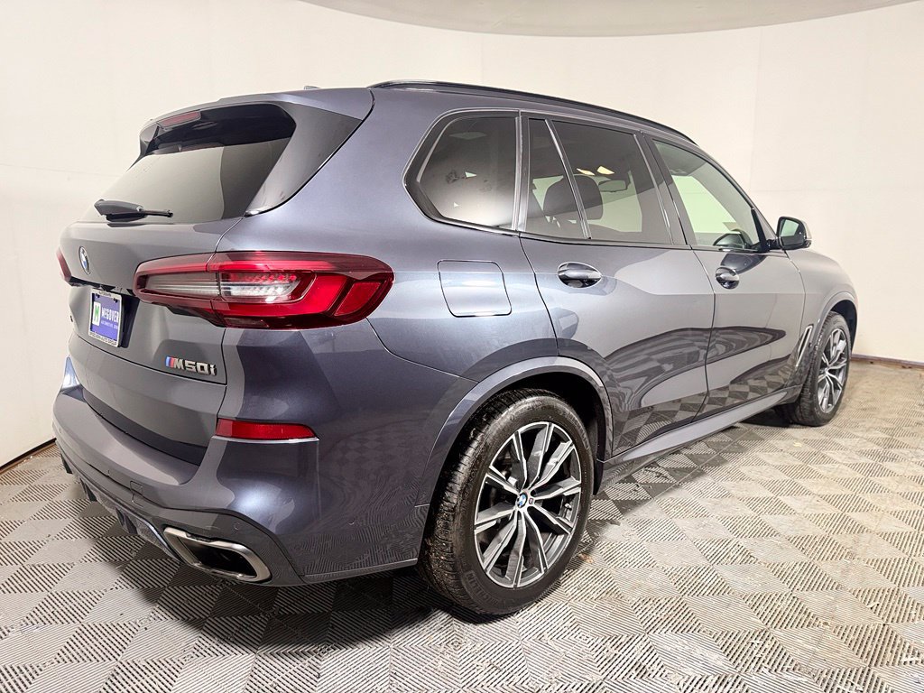 Used 2021 BMW X5 M50i w/ Dynamic Handling Package AWD/4WD image 7