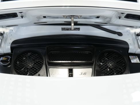 Used 2018 Porsche 911 Turbo S image 46