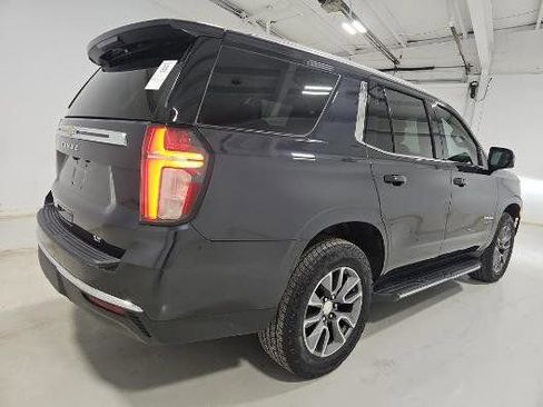 Used 2022 Chevrolet Tahoe LT w/ Luxury Package AWD/4WD image 4