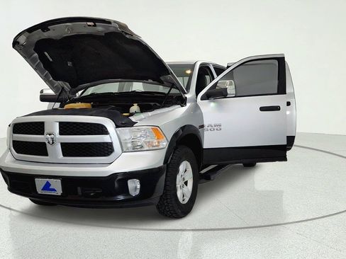 Used 2015 RAM 1500 Outdoorsman AWD/4WD image 10