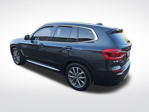 Used 2018 BMW X3 xDrive30i AWD/4WD image 3