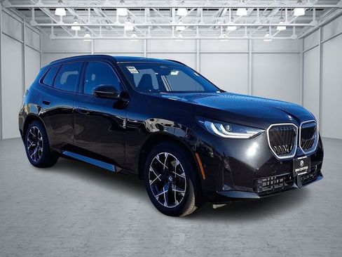 Certified 2025 BMW X3 xDrive30i image 3