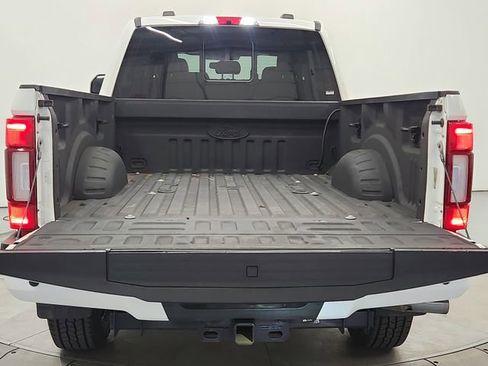 Used 2022 Ford F250 Platinum AWD/4WD image 38