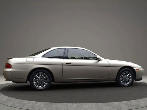 Used 1993 Lexus SC 400 Coupe image 4
