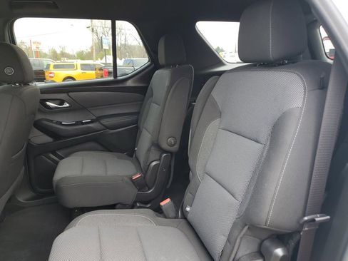 Used 2022 Chevrolet Traverse LT w/ LPO, 'HIT The Road' Package image 9
