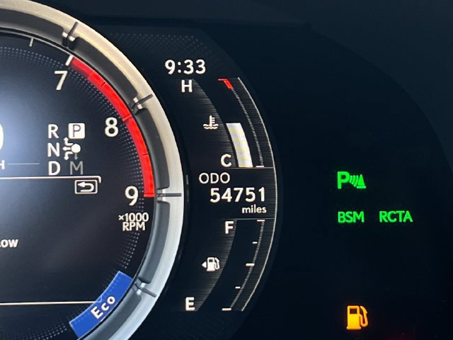 Used 2018 Lexus LC 500 Coupe w/ Touring Package RWD image 19