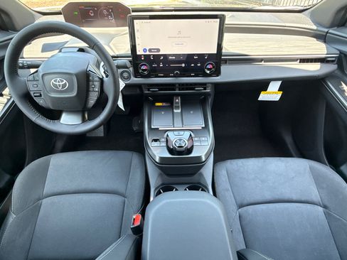 New 2026 Toyota C-HR AWD/4WD image 20
